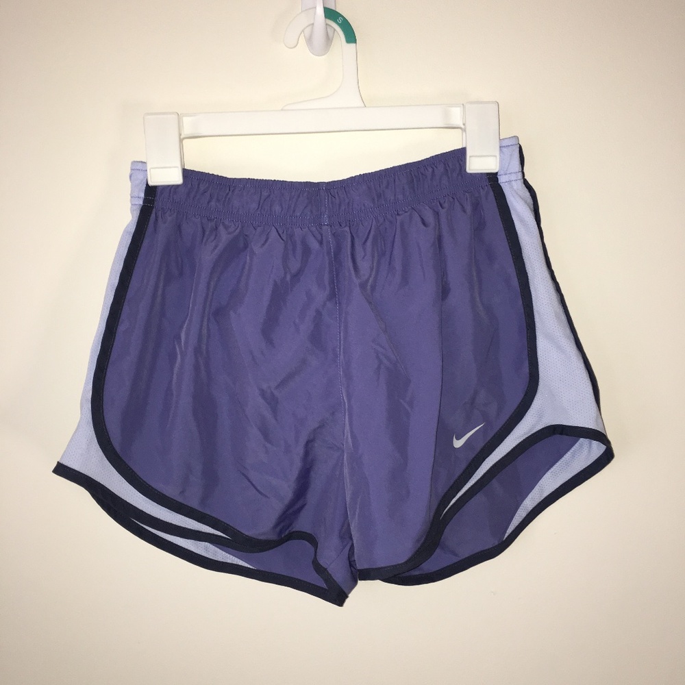 never worn nike shorts